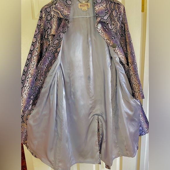 Michael Kors Animal Print Trench - Picture 4 of 6